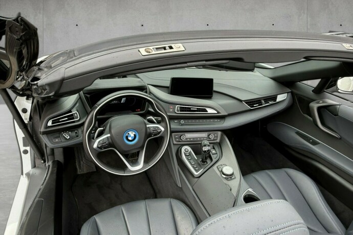 bmw-i8-elektrisitetbensin-2019-big-9