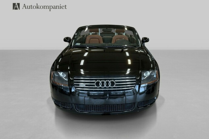 audi-tt-bensin-2001-big-1