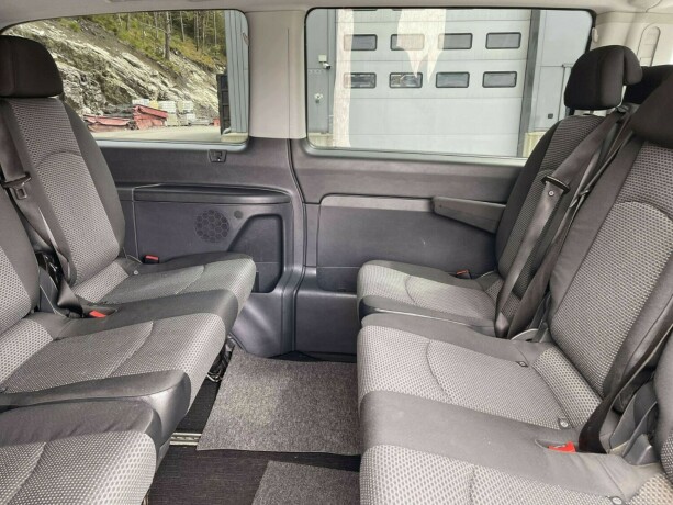 mercedes-benz-vito-diesel-2012-big-14