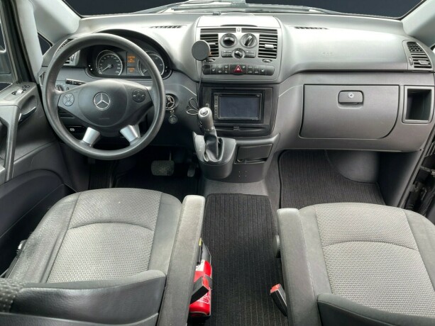 mercedes-benz-vito-diesel-2012-big-13