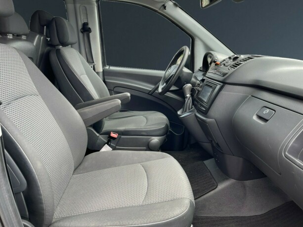 mercedes-benz-vito-diesel-2012-big-11