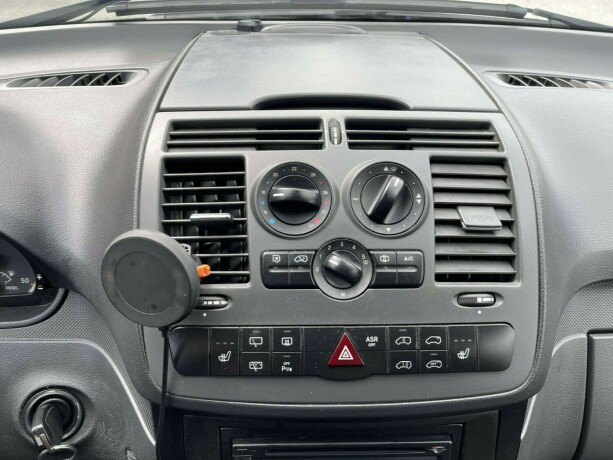 mercedes-benz-vito-diesel-2012-big-18