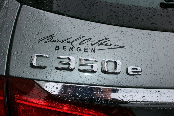 mercedes-benz-c-klasse-elektrisitetbensin-2016-big-4