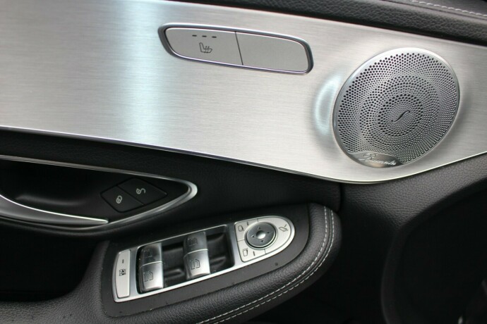 mercedes-benz-c-klasse-elektrisitetbensin-2016-big-10