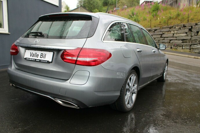 mercedes-benz-c-klasse-elektrisitetbensin-2016-big-3