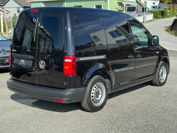 volkswagen-caddy-diesel-2019-big-4