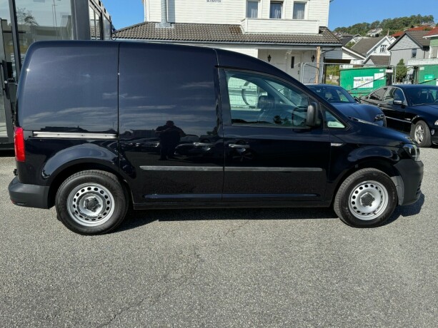 volkswagen-caddy-diesel-2019-big-5