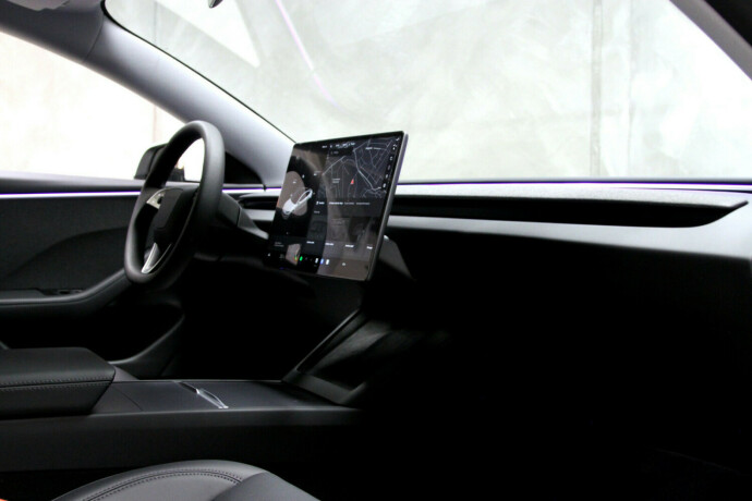 tesla-model-3-elektrisitet-2025-big-12