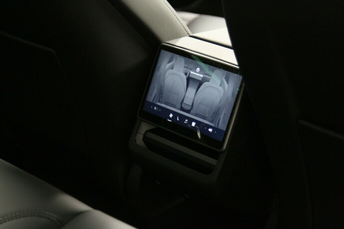 tesla-model-3-elektrisitet-2025-big-6