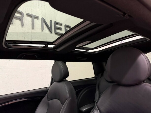 mini-cooper-s-bensin-2010-big-20