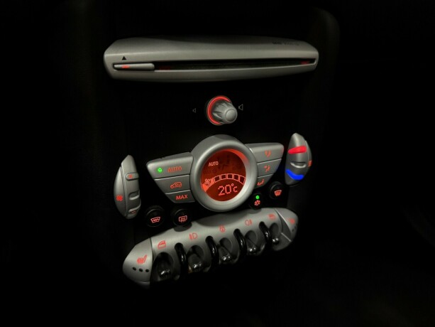 mini-cooper-s-bensin-2010-big-15