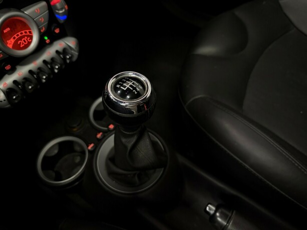 mini-cooper-s-bensin-2010-big-16