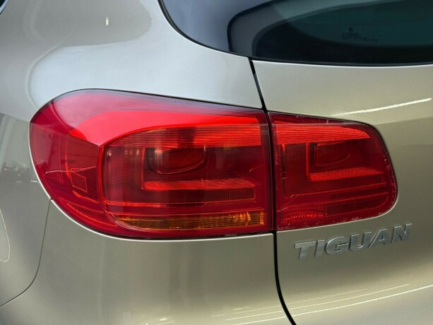 volkswagen-tiguan-diesel-2012-big-6