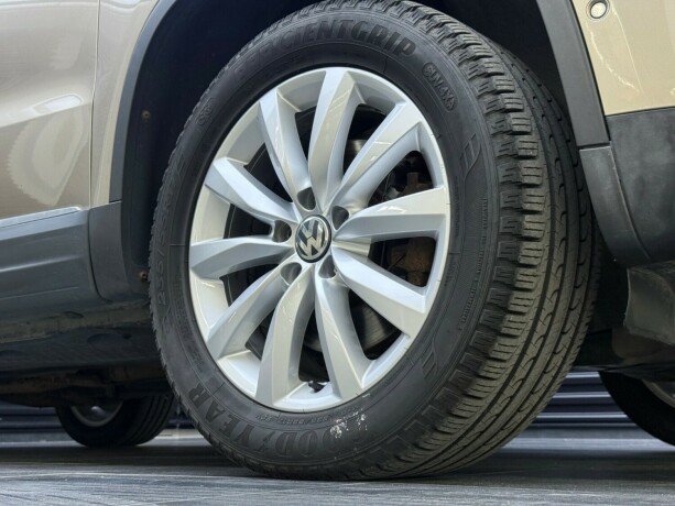 volkswagen-tiguan-diesel-2012-big-7