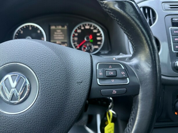volkswagen-tiguan-diesel-2012-big-15