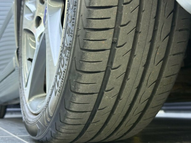 volvo-v50-diesel-2011-big-8