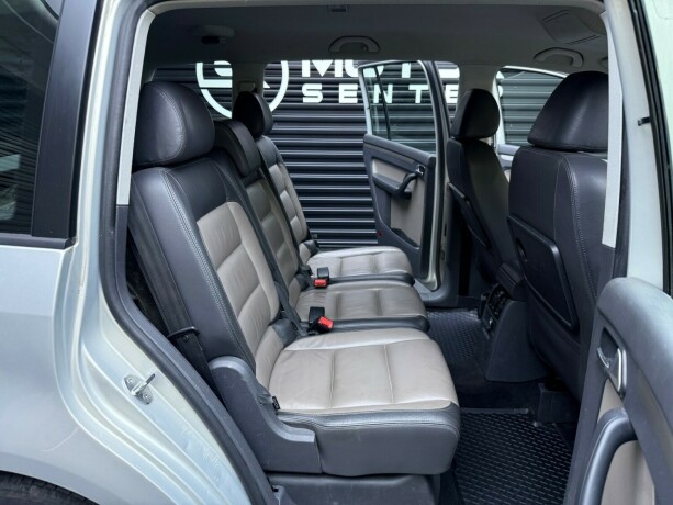 volkswagen-touran-diesel-2010-big-28