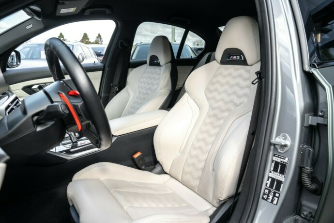 bmw-m3-bensin-2023-big-22