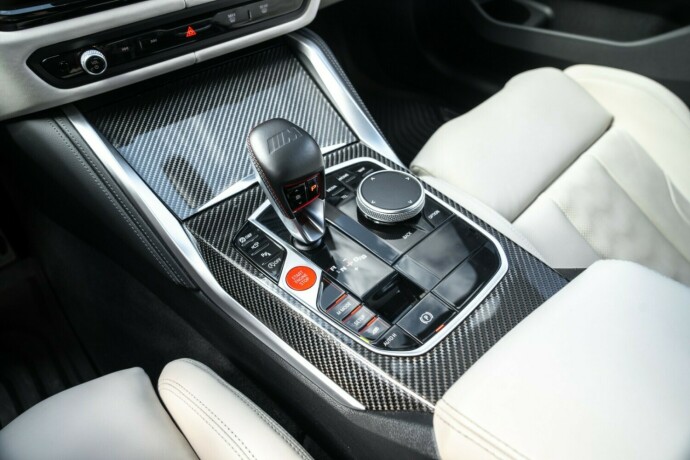 bmw-m3-bensin-2023-big-26
