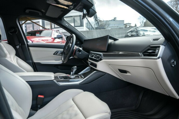 bmw-m3-bensin-2023-big-41