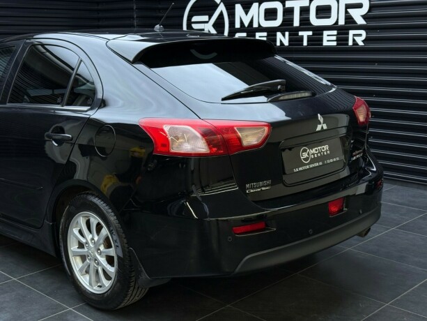 mitsubishi-lancer-diesel-2013-big-4