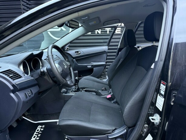 mitsubishi-lancer-diesel-2013-big-21
