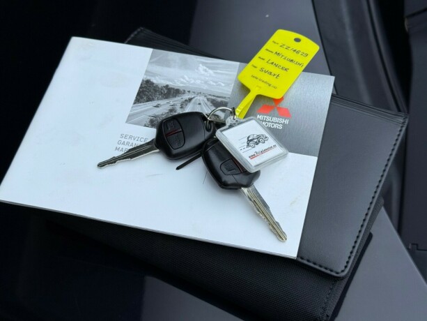 mitsubishi-lancer-diesel-2013-big-27