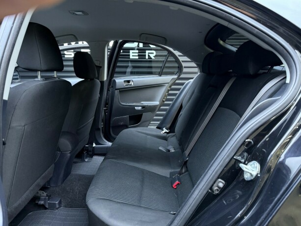 mitsubishi-lancer-diesel-2013-big-23