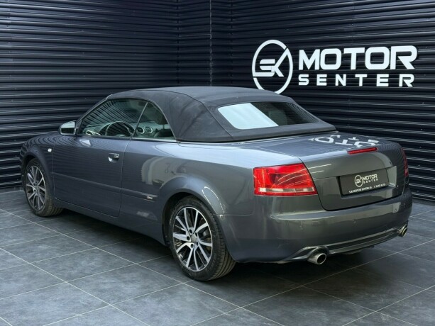 audi-a4-bensin-2006-big-3