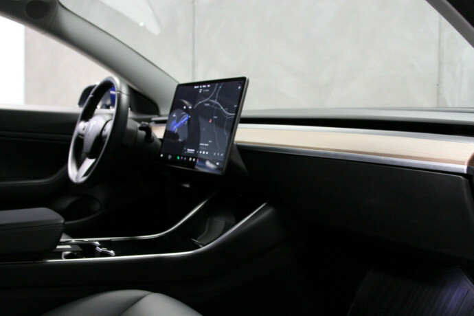 tesla-model-3-elektrisitet-2019-big-7