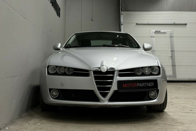 alfa-romeo-159-diesel-2007-big-5