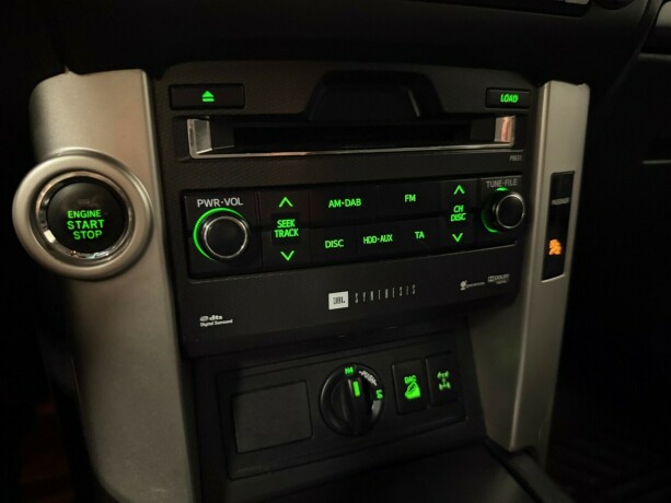 toyota-land-cruiser-diesel-2012-big-27