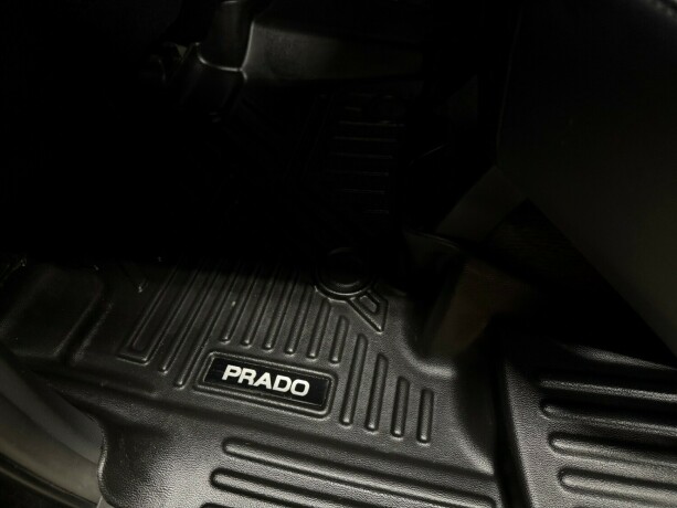 toyota-land-cruiser-diesel-2012-big-13