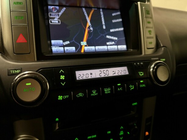 toyota-land-cruiser-diesel-2012-big-26
