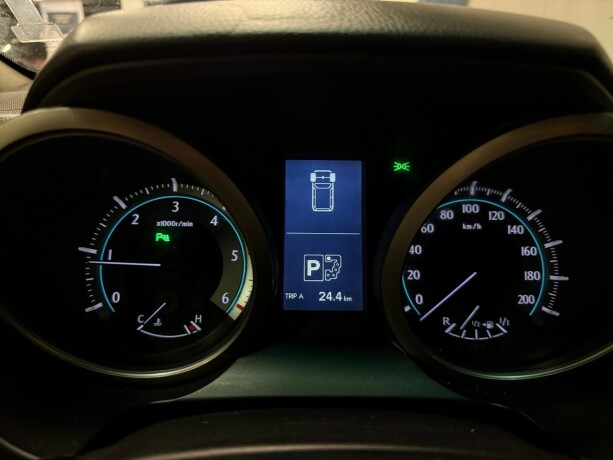 toyota-land-cruiser-diesel-2012-big-21