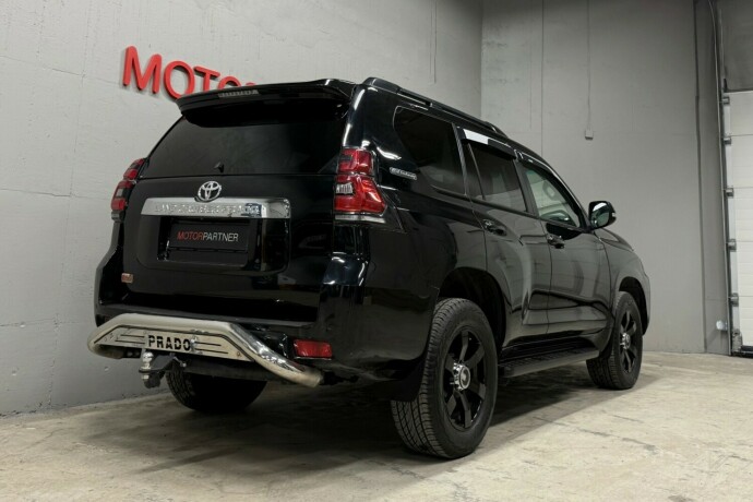 toyota-land-cruiser-diesel-2012-big-6