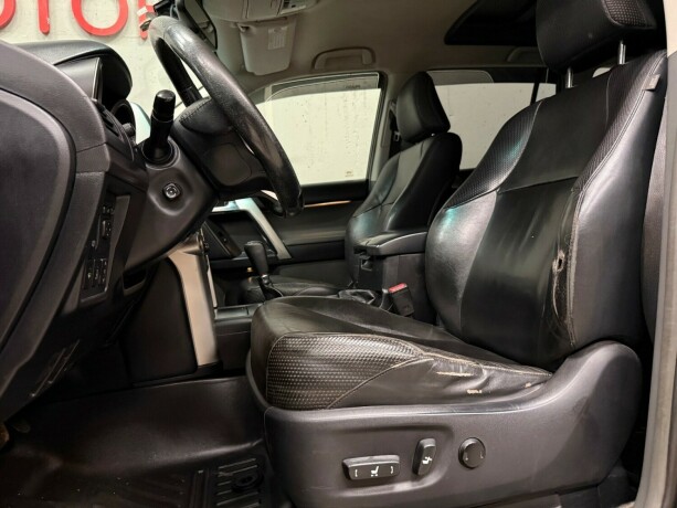 toyota-land-cruiser-diesel-2012-big-11