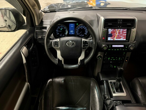 toyota-land-cruiser-diesel-2012-big-15