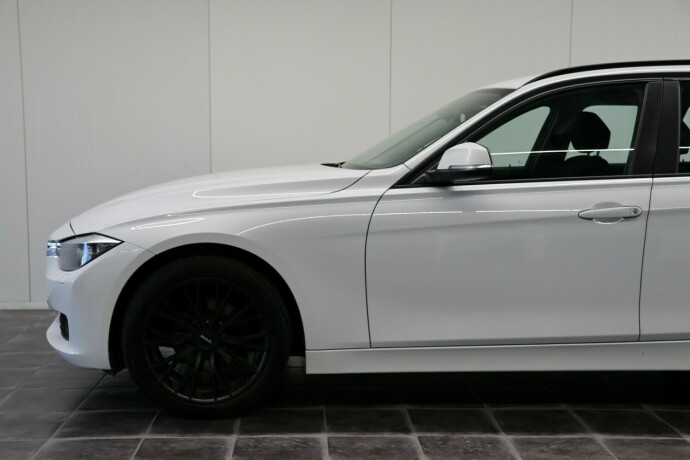 bmw-3-serie-bensin-2013-big-4