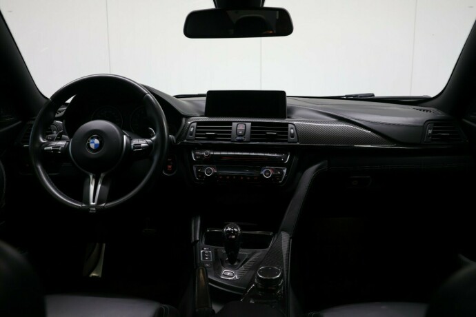bmw-m4-bensin-2015-big-18