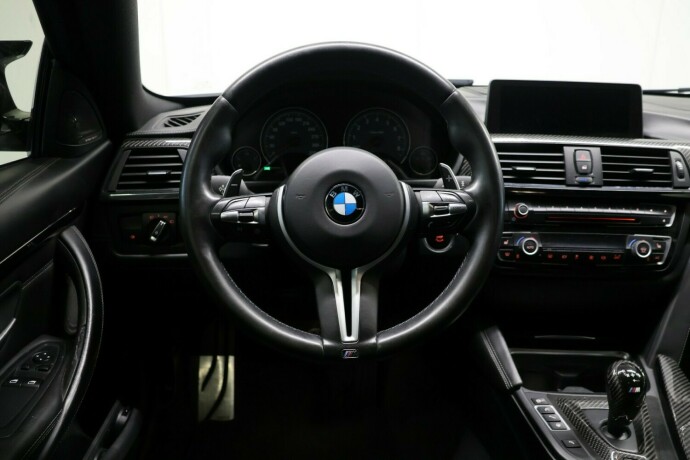 bmw-m4-bensin-2015-big-17