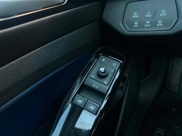 volkswagen-id4-gtx-elektrisitet-2022-big-25
