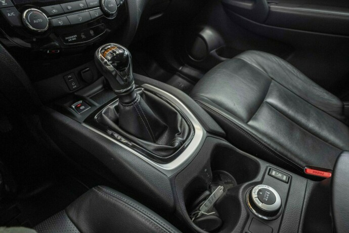 nissan-x-trail-diesel-2017-big-14