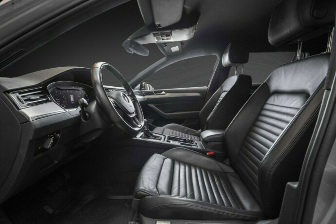 volkswagen-passat-elektrisitetbensin-2018-big-16