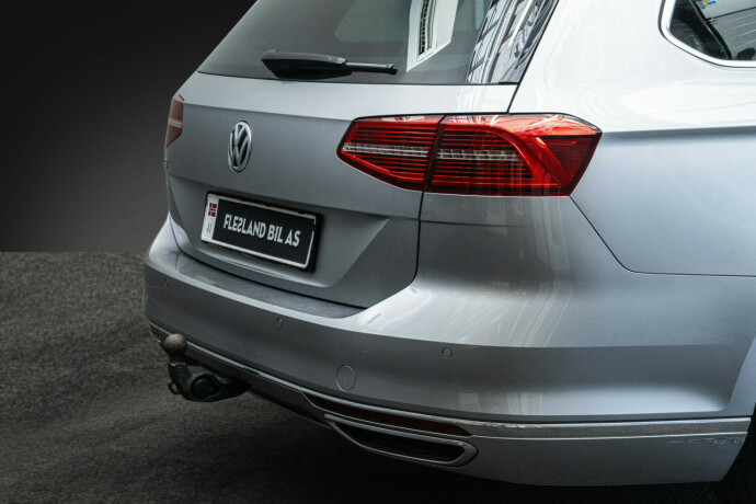volkswagen-passat-elektrisitetbensin-2018-big-5