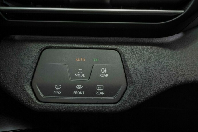 volkswagen-id4-elektrisitet-2021-big-13