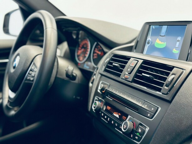 bmw-1-serie-bensin-2013-big-14