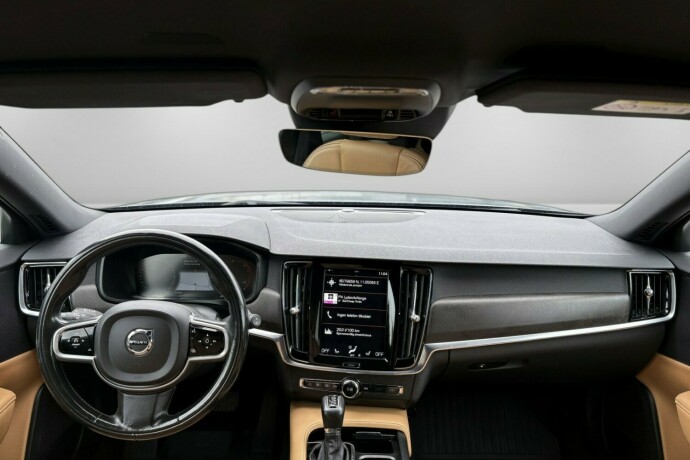 volvo-v90-cross-country-diesel-2017-big-13