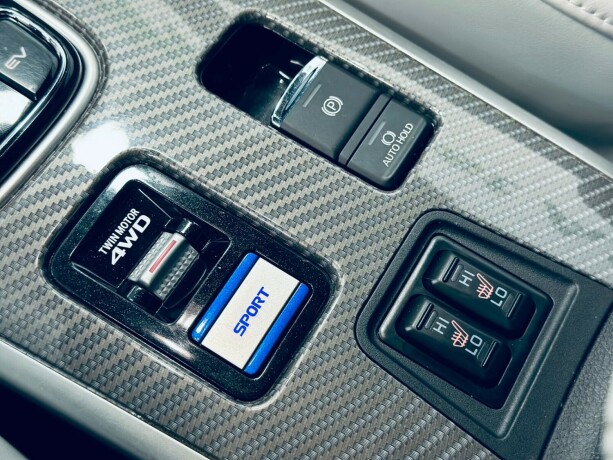 mitsubishi-outlander-elektrisitetbensin-2019-big-22