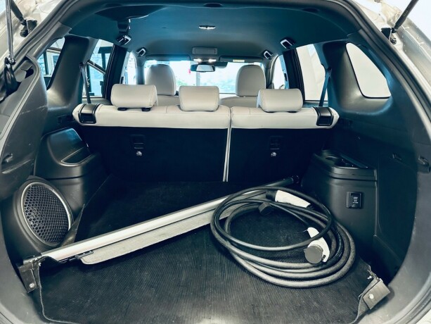 mitsubishi-outlander-elektrisitetbensin-2019-big-19